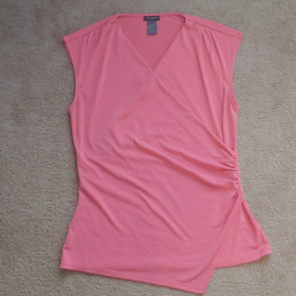 3/$20 Ann Taylor Top
